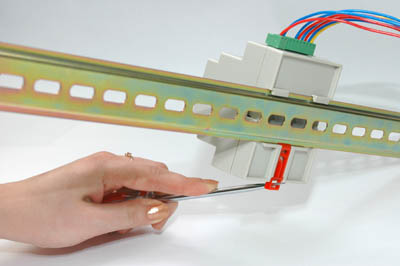 модуль дискретного ввода и релейного вывода четырехканальный АКТАКОМ АРС-1104